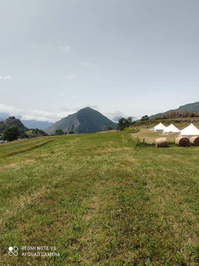 Готель Lodg'Ing Secret Camp Ariege Lordat Екстер'єр фото